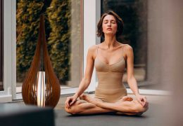 ILUMINAÇÃO PARA YOGA