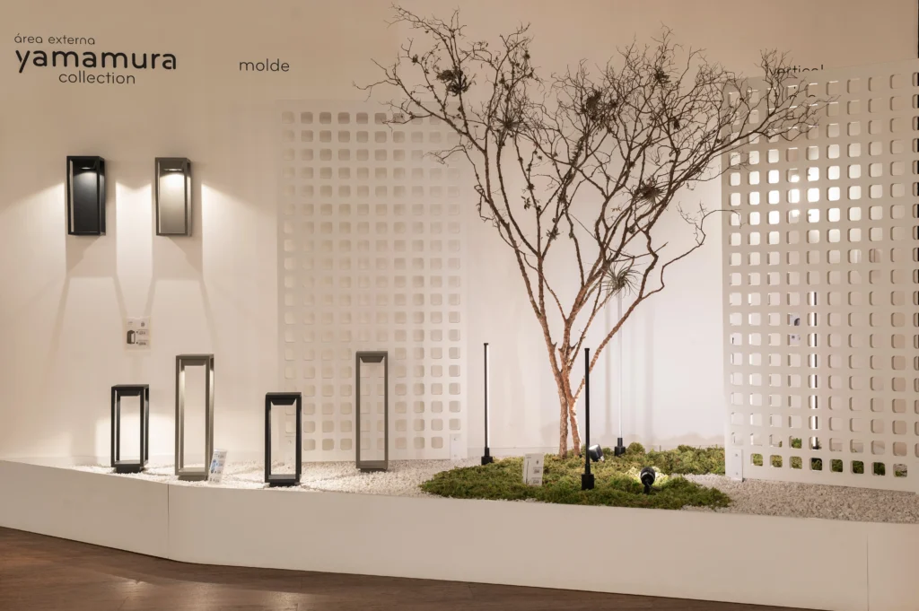 Vista de um dos stands da Yamamura Collection