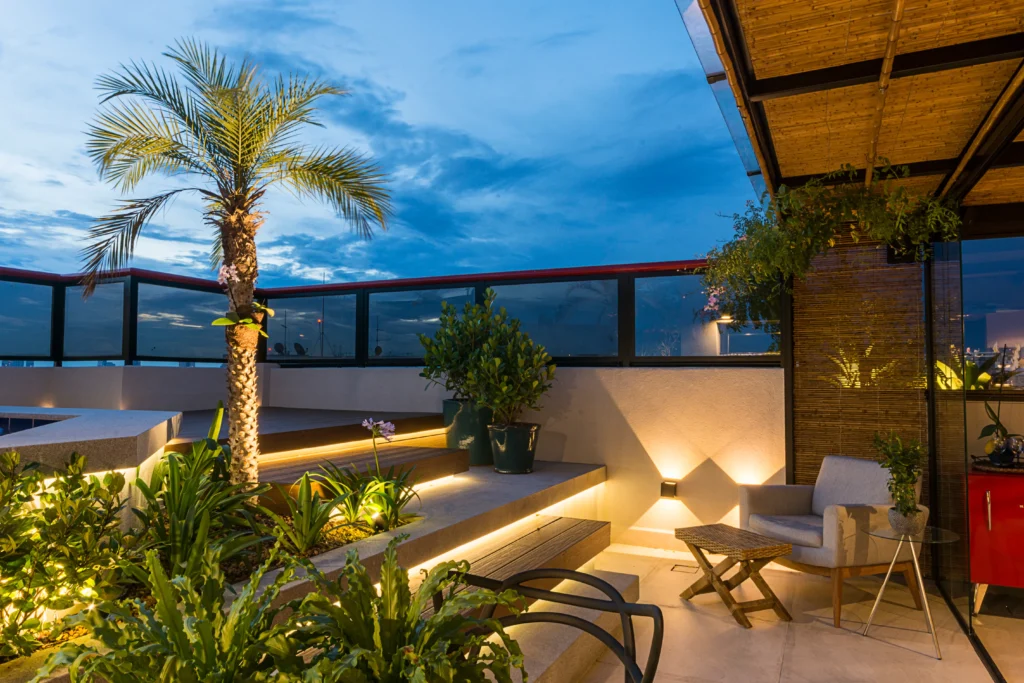 Iluminação em escadas: varandas.