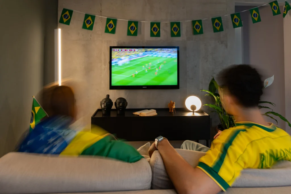 Iluminação para assistir aos jogos do Brasil na Copa.